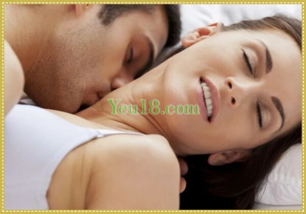Kích thích từ tai xuống ngực